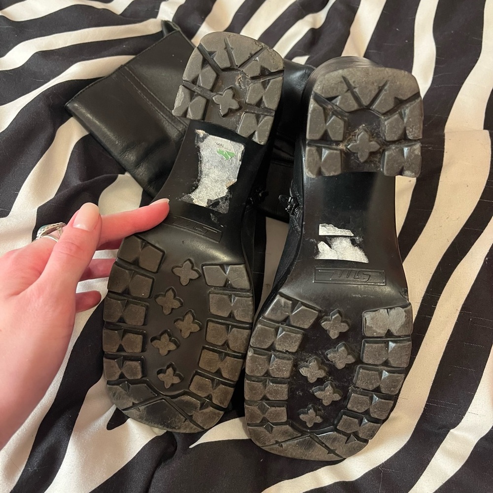 Steve Madden boots! - Picture 3 of 4